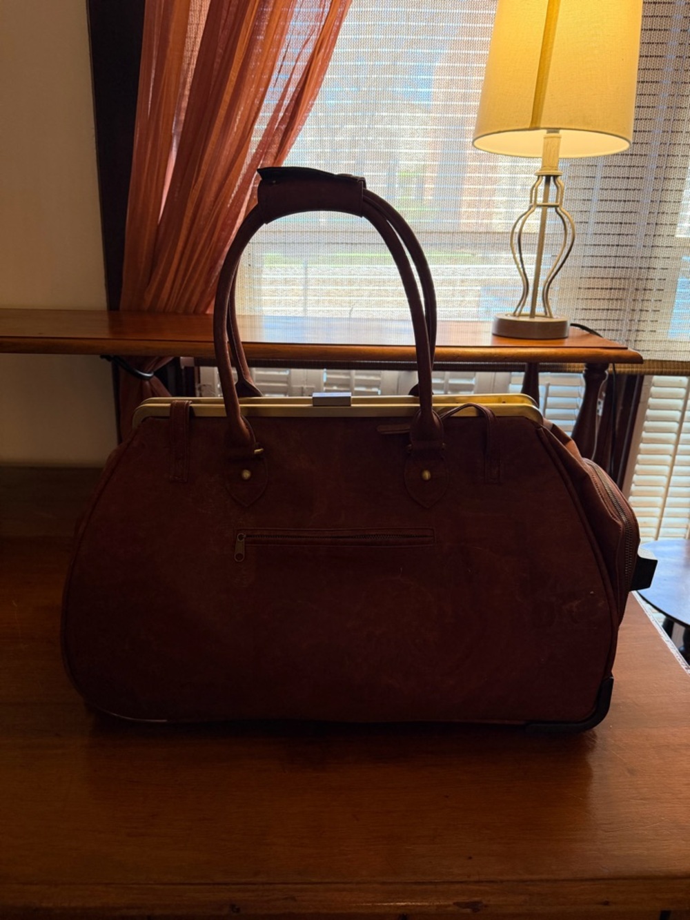Wine Brown Leather Weekender Bag (French) - Picture 3 of 6